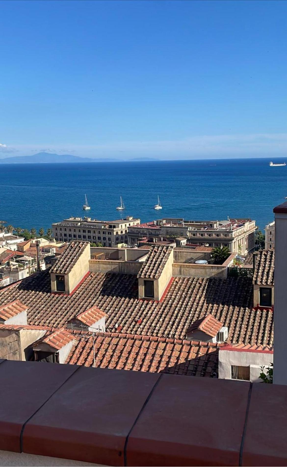 Ti Racconto Il Mare Lejlighed Salerno Eksteriør billede